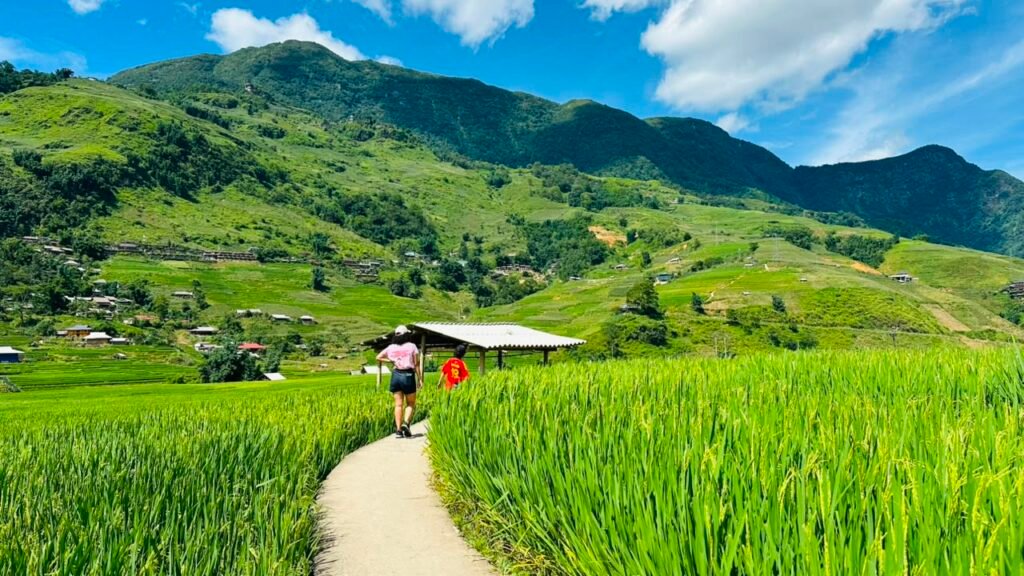 Randonnée de 3 jours à travers les villages Hmong de la vallée de Muong Hoa